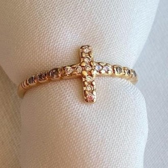 Detalhes do produto Anel Cruz Cravejado com Zircônias Folheado a Ouro