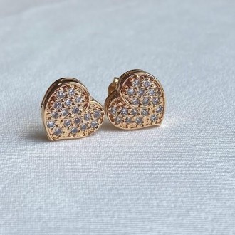 Detalhes do produto Brinco folheado a ouro coração cravejado zircônias