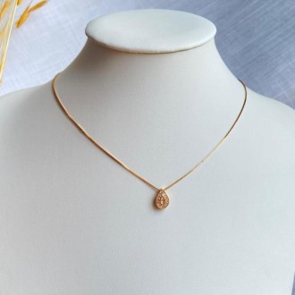 Detalhes do produto Gargantilha Gota cravejado com zircônia, folheado a ouro 18K
