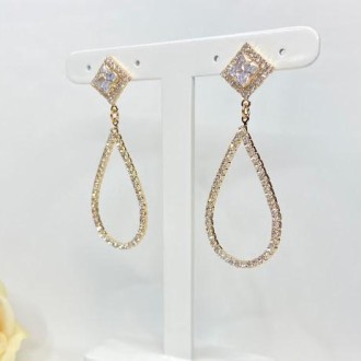 Detalhes do produto Brinco Festa Gota Cristais Folheado a Ouro