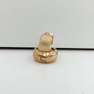 Detalhes do produto Brinco Argola Click Folheado a Ouro 18K