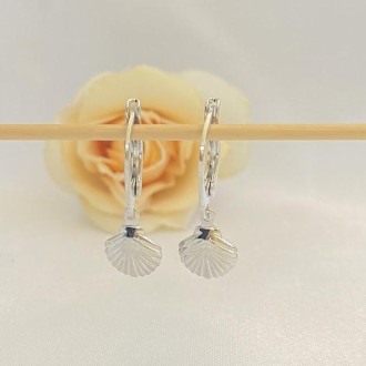 Detalhes do produto Brinco Argola Infantil Concha Folheado a Rhodium Branco