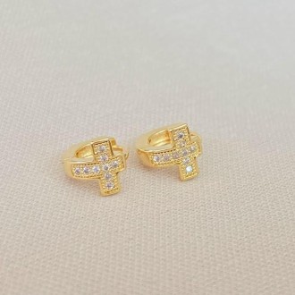 Detalhes do produto Brinco Argola Click Cruz Cravejado Zircônia Folheado a Ouro 18K