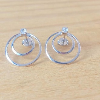 Detalhes do produto Brinco Elos com Zircônia Folheado a Rhodium Branco