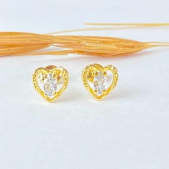 Detalhes do produto Brinco Coração Cravejado com Zircônia, Folheada a Ouro 18K