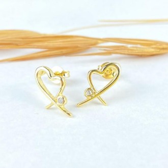 Detalhes do produto Brinco Coração Cravejado Folheado a Ouro 18K