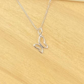 Detalhes do produto Gargantilha Borboleta Vazada Folheado a Rhodium Branco