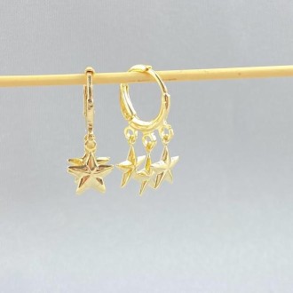 Detalhes do produto Brinco Argola com Três Estrelas Folheado a Ouro 18K