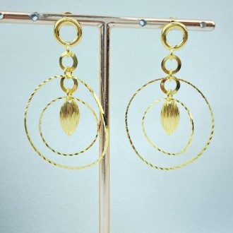 Detalhes do produto Brinco Elos, Tamanho Aprox. 5,5cm, Folheado a Ouro 18K