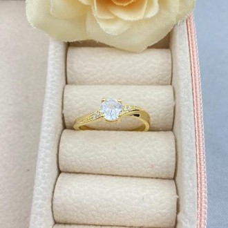 Detalhes do produto Anel Solitário Zircônia, banhado a ouro 18K