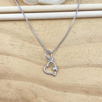 Detalhes do produto Gargantilha Coração Folheada a Rhodium Branco