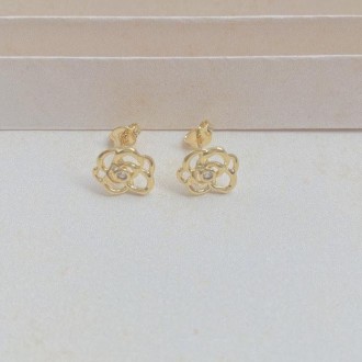 Detalhes do produto Brinco flor rosinha cravejado zircônias, banhado a ouro 18k