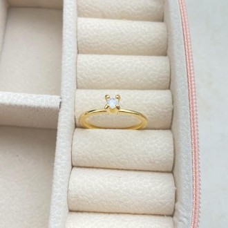 Detalhes do produto Anel solitário banhada a ouro 18k, cravejada com zircônias